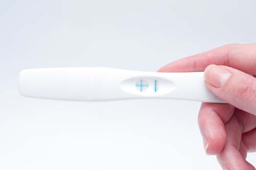 Две полоски на тесте для беременности - что делать?